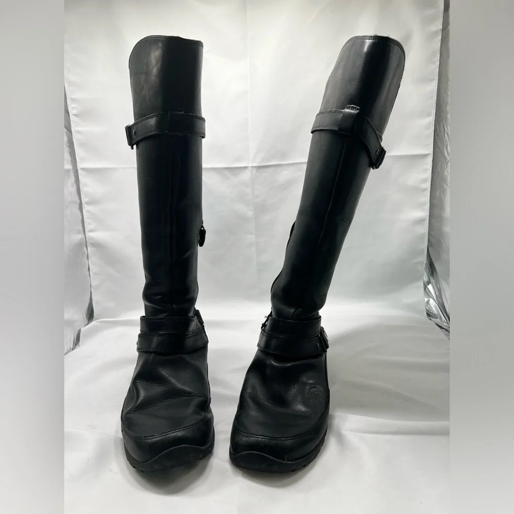 Northface Camryn (tall leather boot)